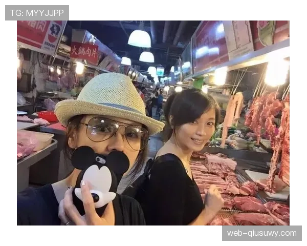 小威廉姆斯训练完直接拎着爱马仕去接娃，这姐的日常是真实存在的吗